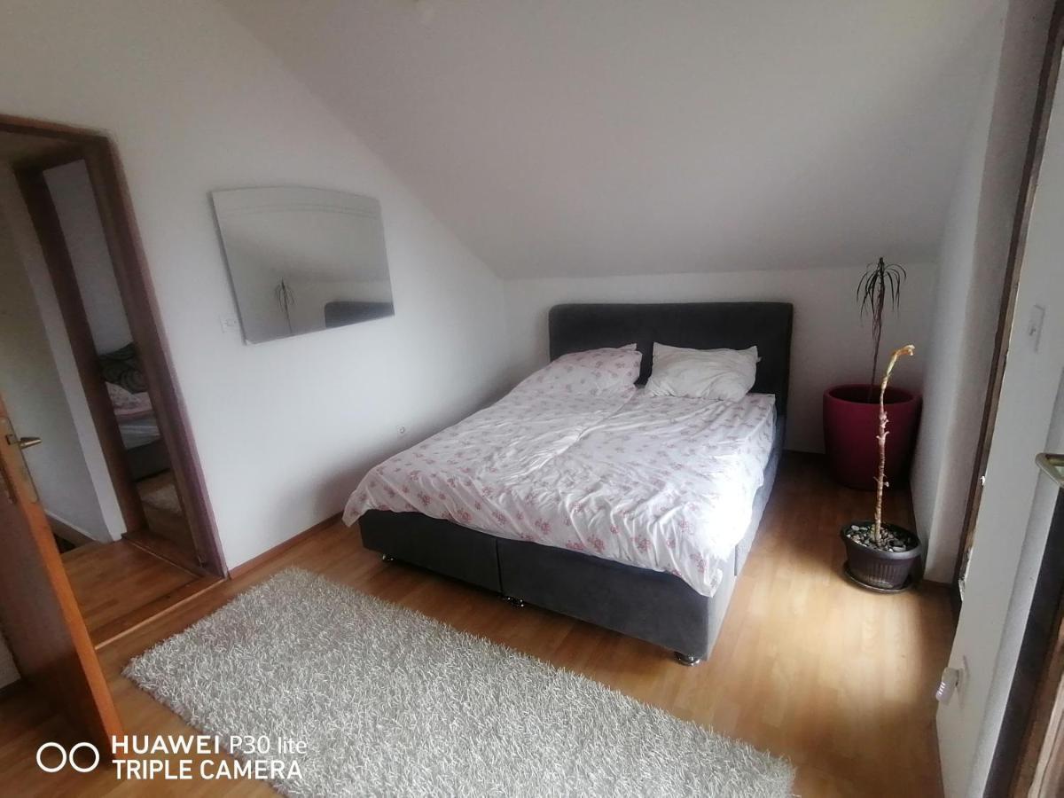 Asja Guest House Lukavac Kültér fotó