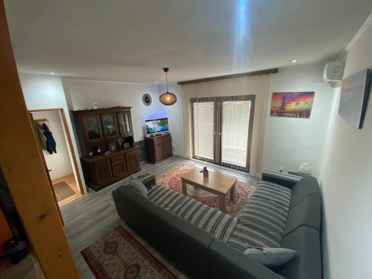 Asja Guest House Lukavac Kültér fotó