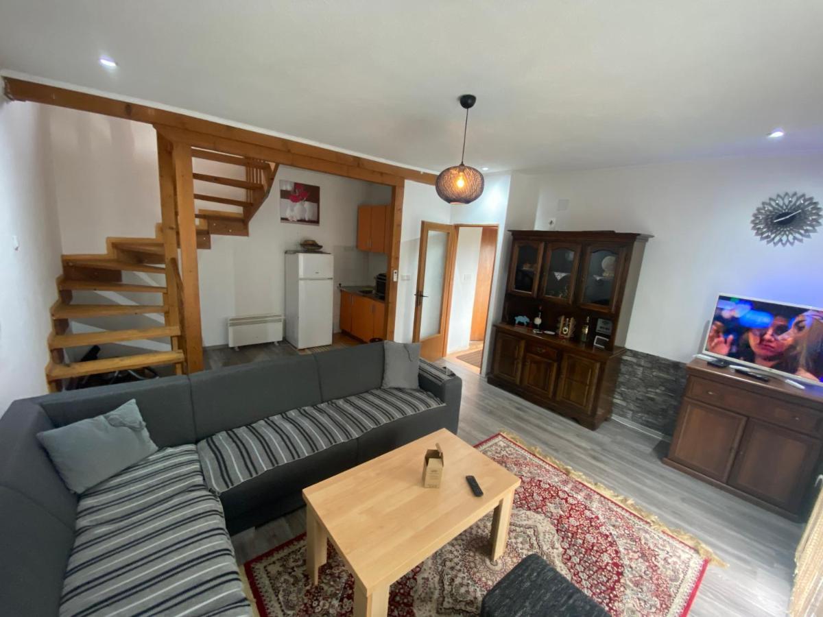 Asja Guest House Lukavac Kültér fotó