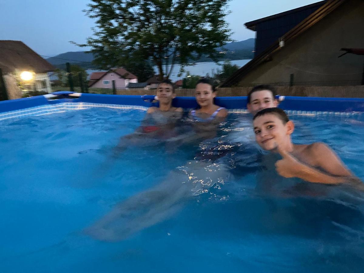Asja Guest House Lukavac Kültér fotó